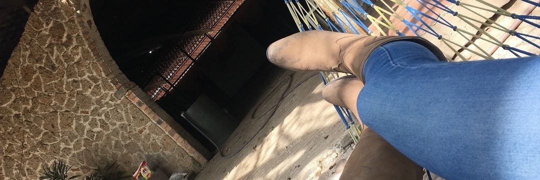 la_dm_'s profile banner image