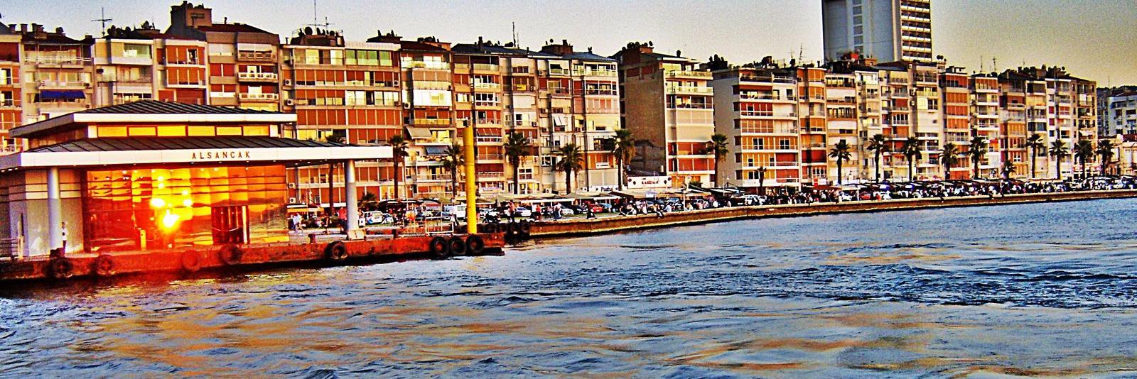 Emineebayram's profile banner image