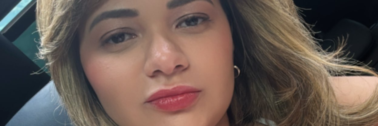 SarahGomesT's profile banner image