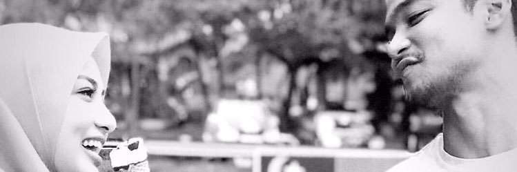 lofarinaaa's profile banner image