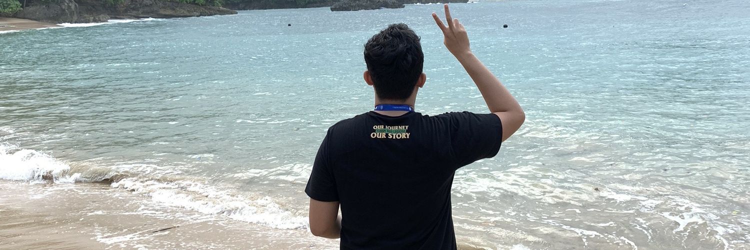 samrevli's profile banner image