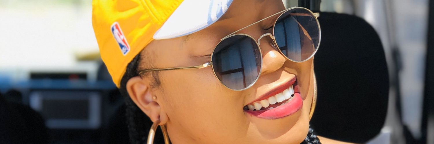 thelyrax's profile banner image