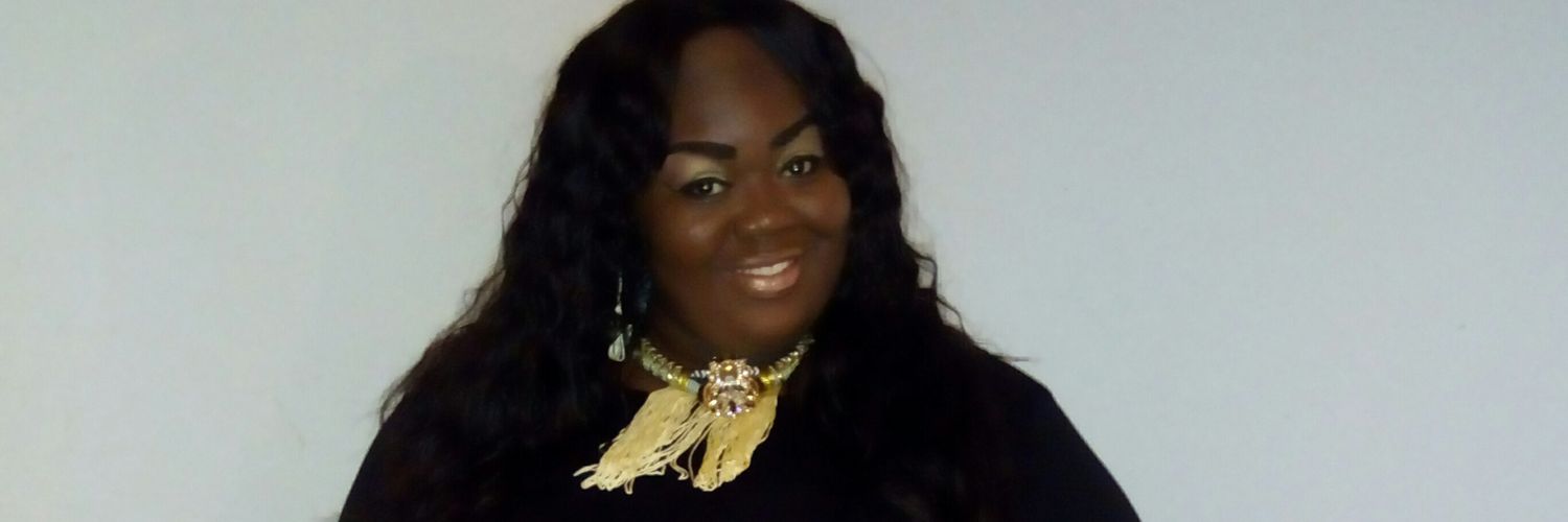 AngelaRena17's profile banner image
