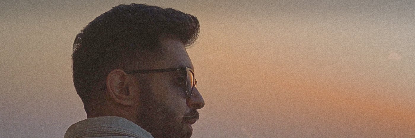 hopefulcircus's profile banner image