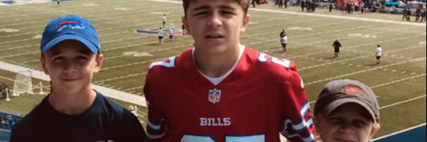 Aimerlynn72 Profile Banner