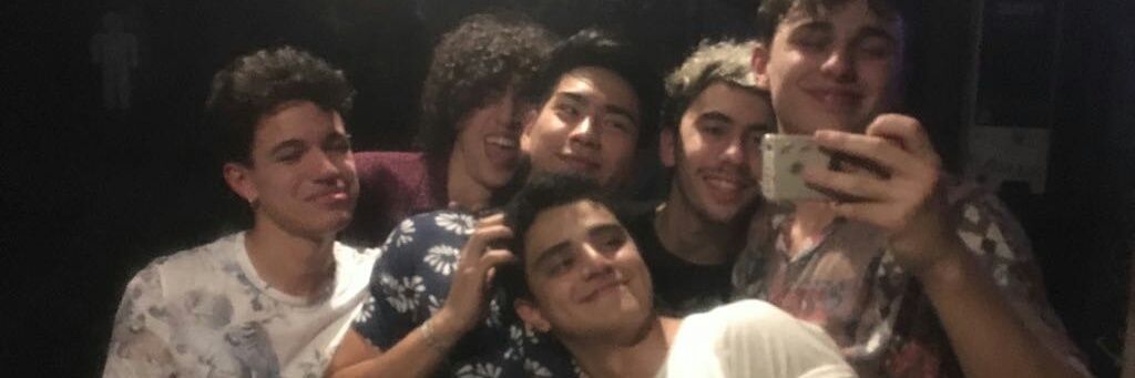 LScornik's profile banner image