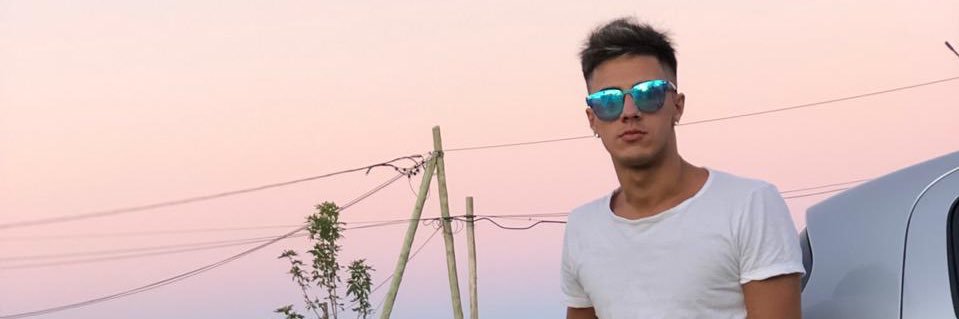 tomasrott's profile banner image