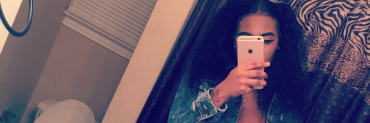 _envychas_'s profile banner image