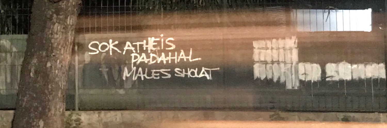 papatitilele's profile banner image