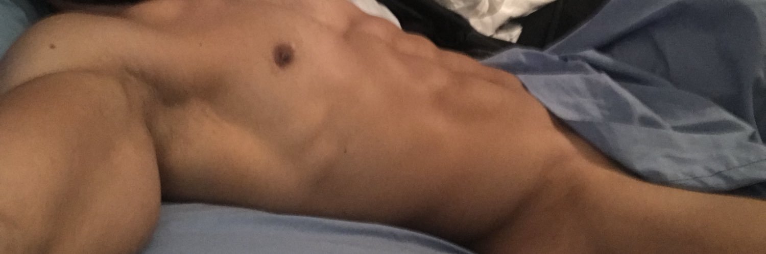 loecerb's profile banner image