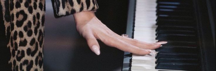 Nora. banner