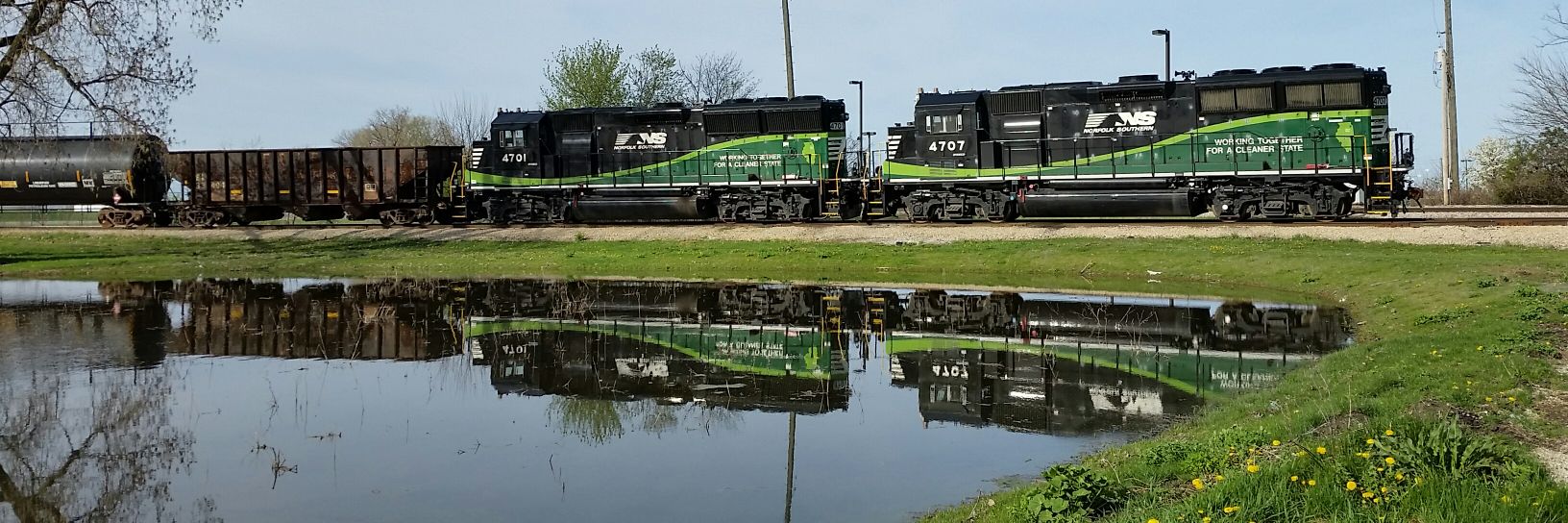 WrensNRails's profile banner image
