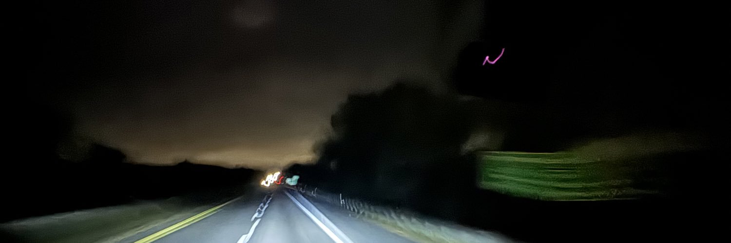 ladretti's profile banner image