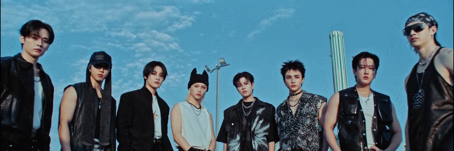PP813G7's profile banner image