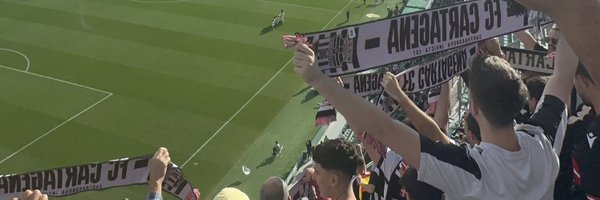 Caperuzaefesee Profile Banner