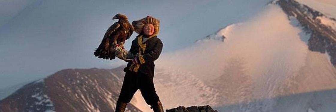 Women in Revolution banner