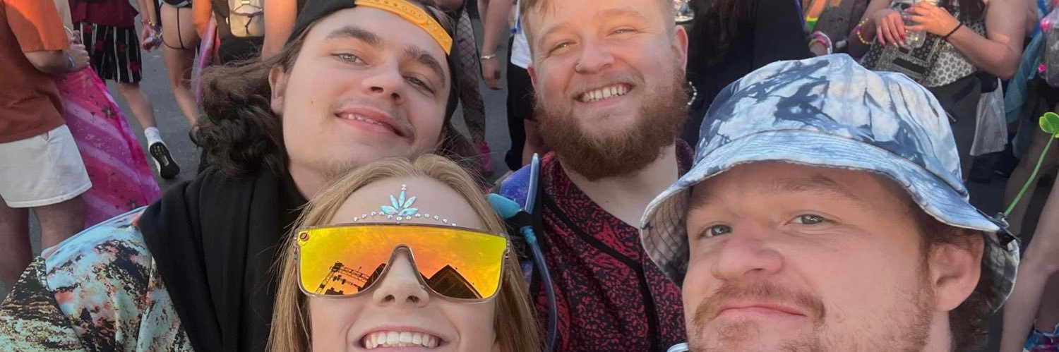 CuddlesUSoHard's profile banner image