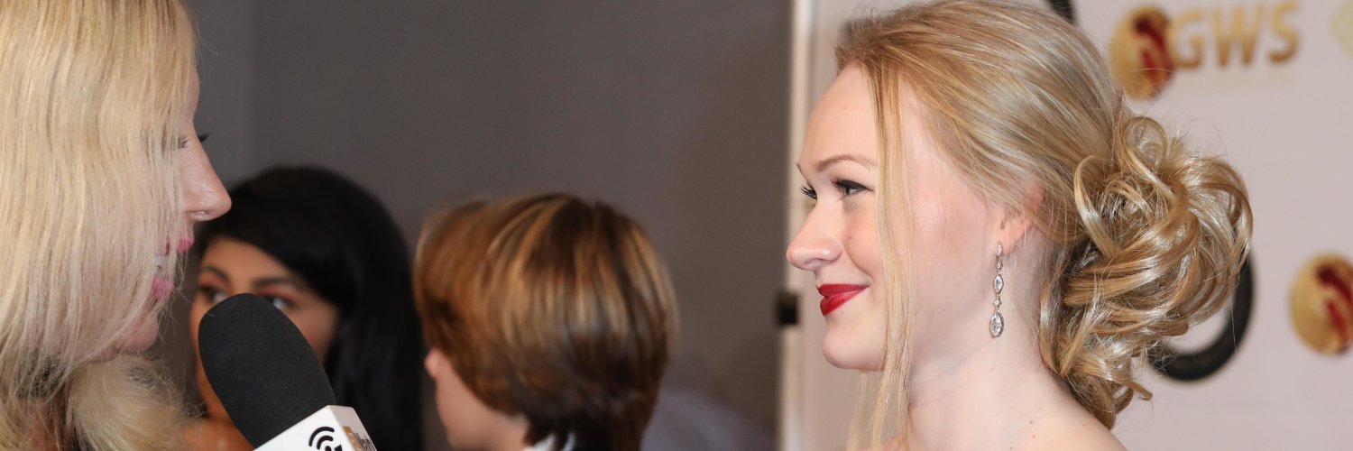 RachelleMHenry's profile banner image