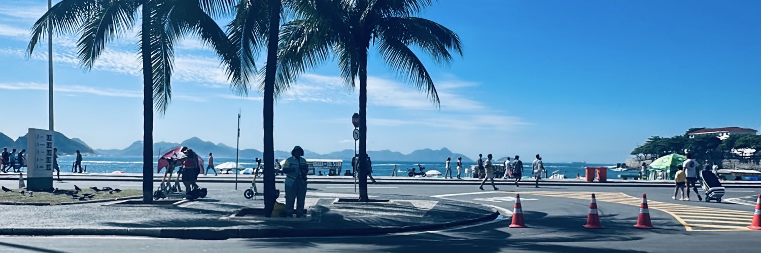 LoanaAranda's profile banner image
