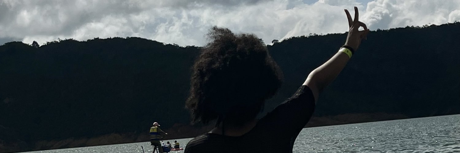 niravanessa_'s profile banner image