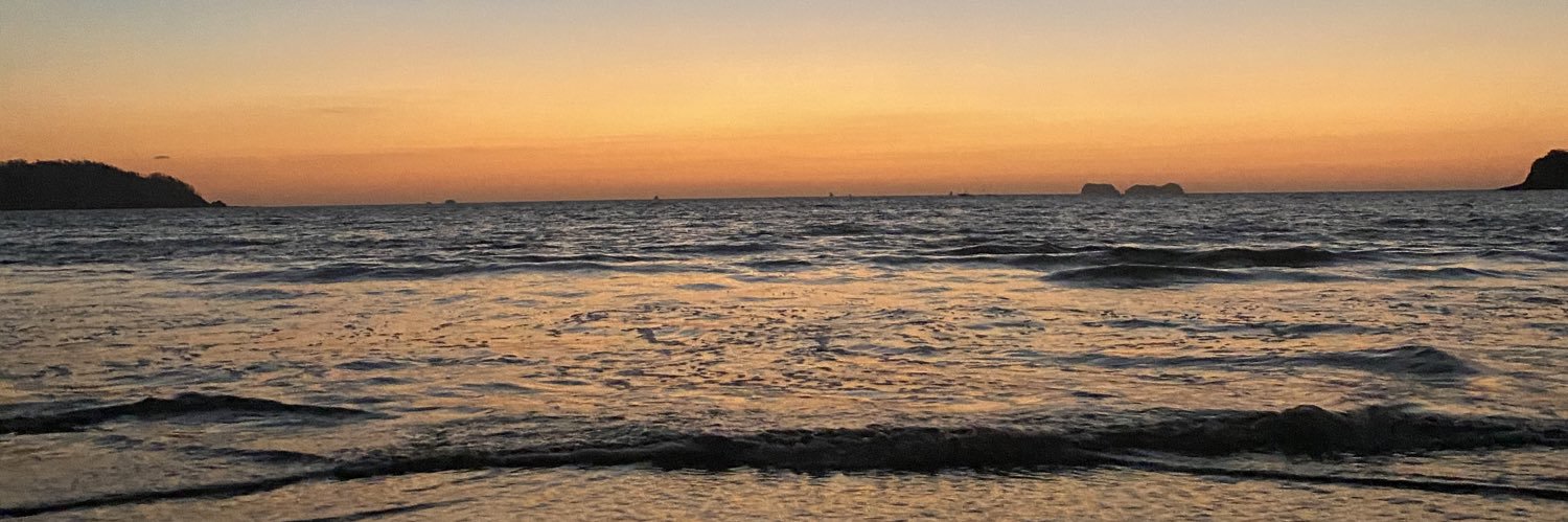 KerlynCorrales's profile banner image