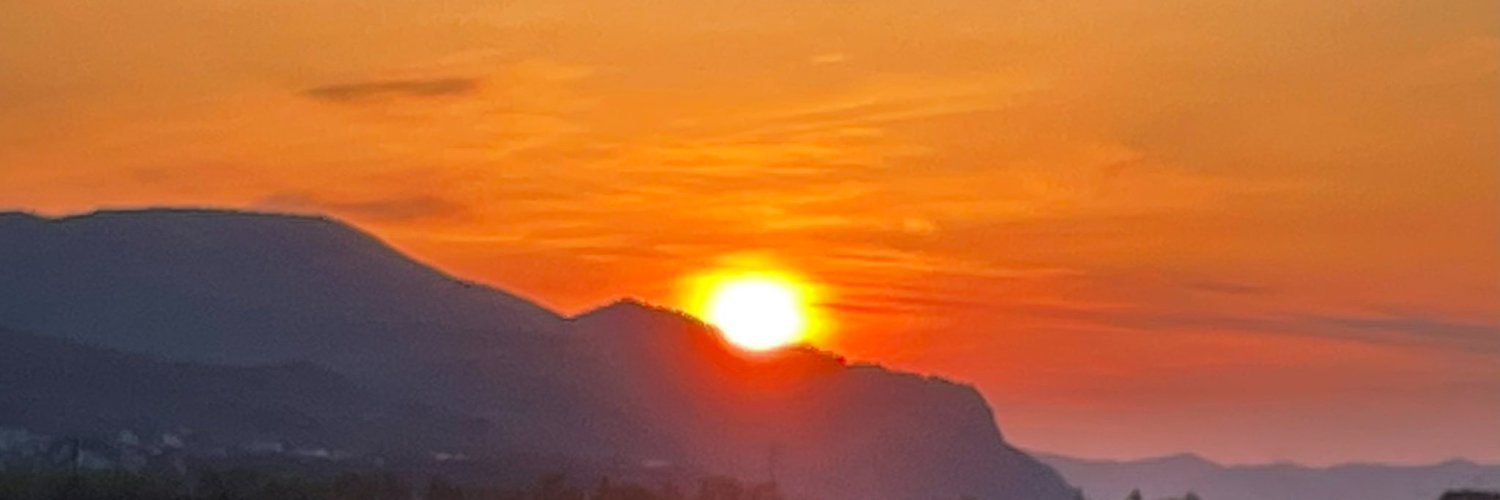 hilow_zero's profile banner image