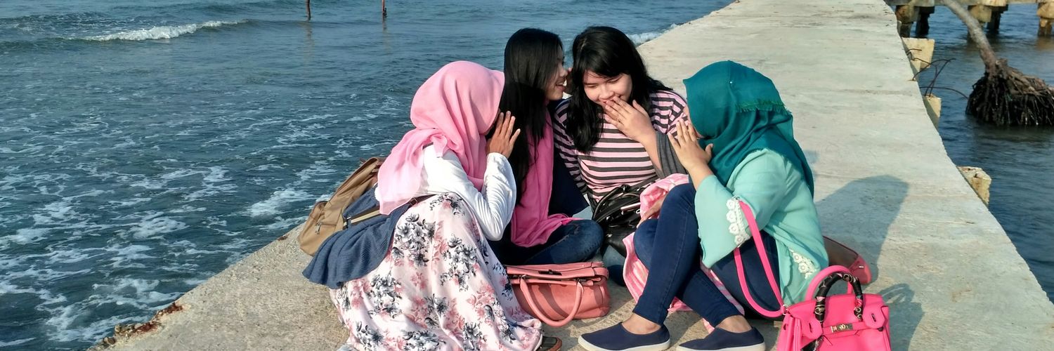 errrna_'s profile banner image