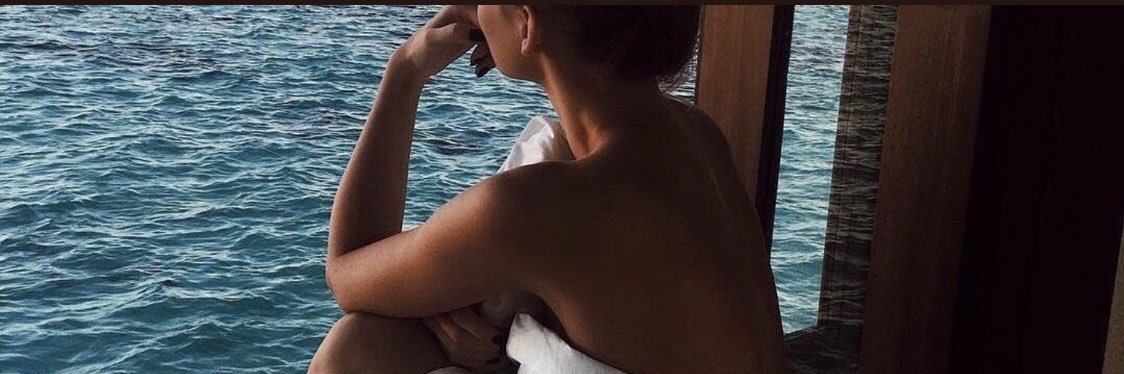 Winter Moon 🌻🌙 banner