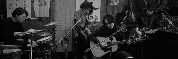 moqji162743 Profile Banner