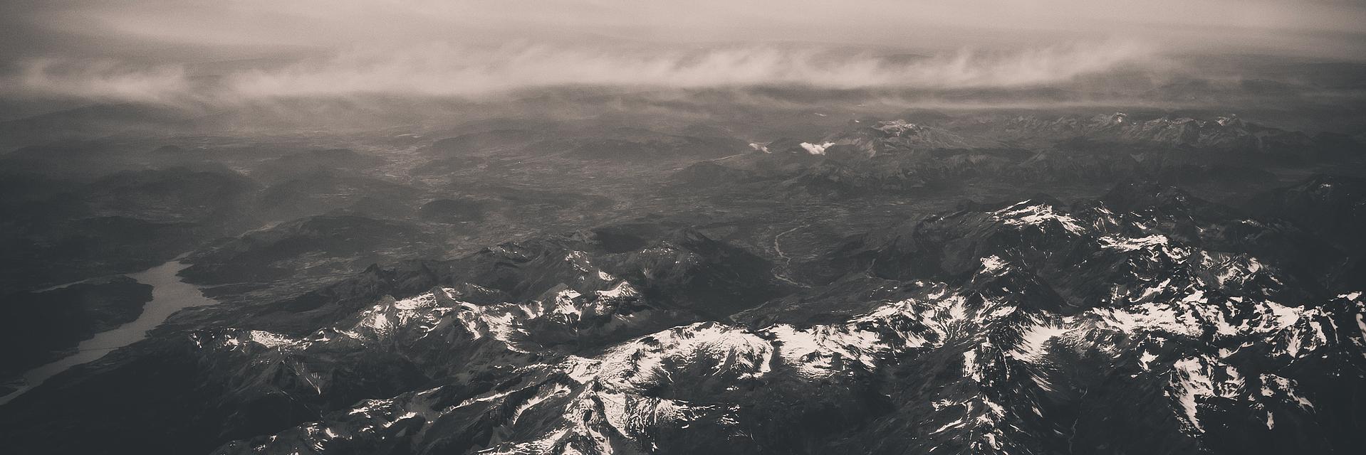 D90creative's profile banner image