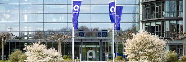 apoBank Profile Banner