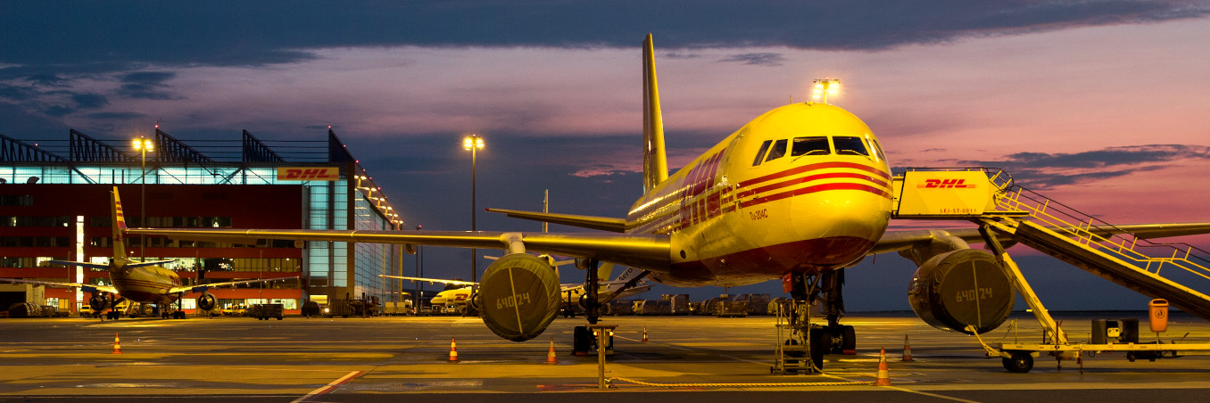 DHL Express banner
