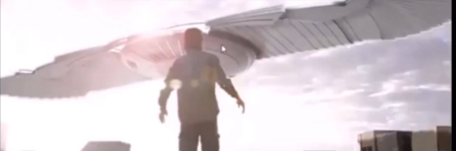 viepien's profile banner image