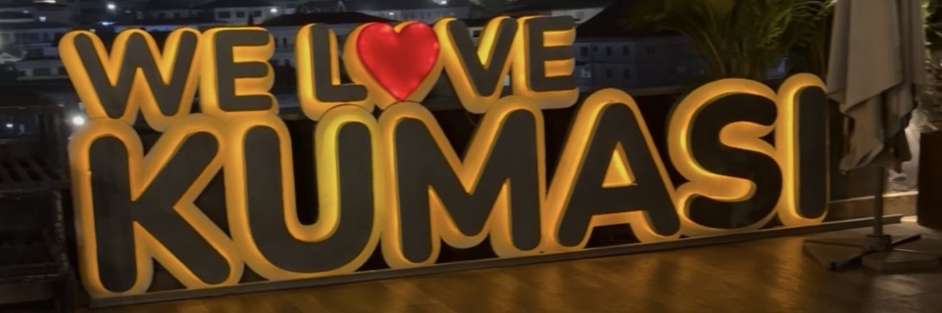 Feemonae's profile banner image