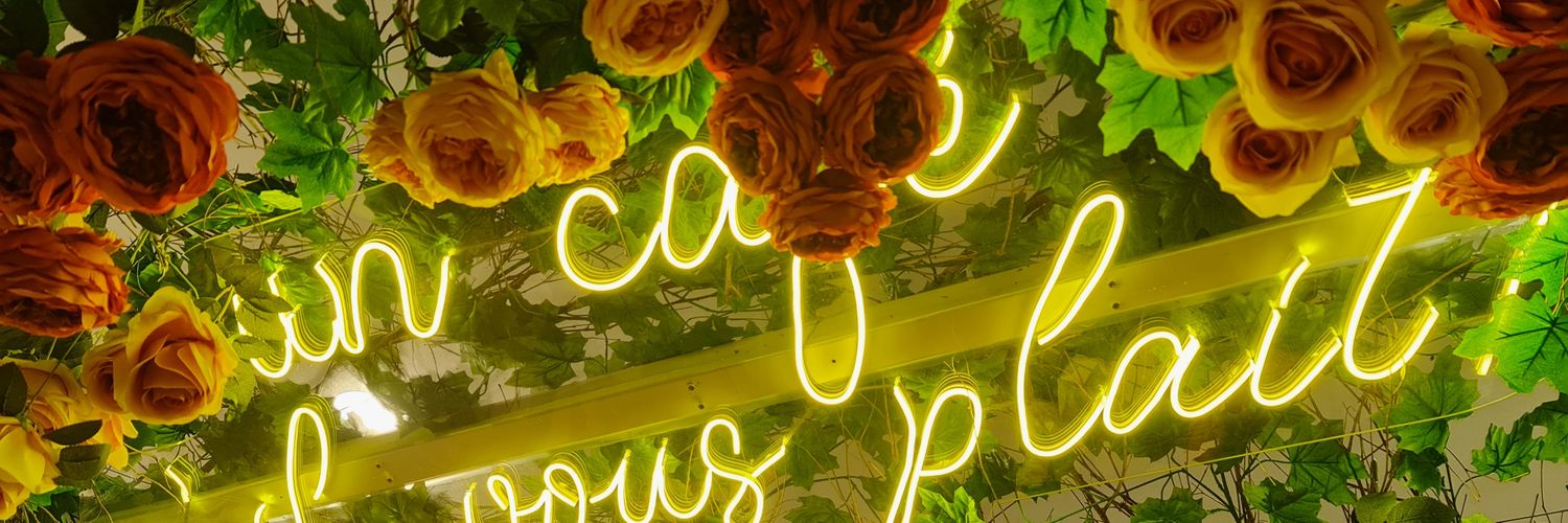 strawberry_trix's profile banner image