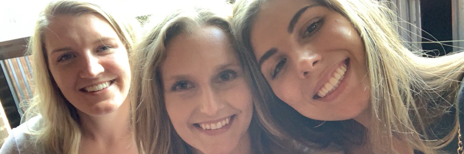 ashleyeroy's profile banner image