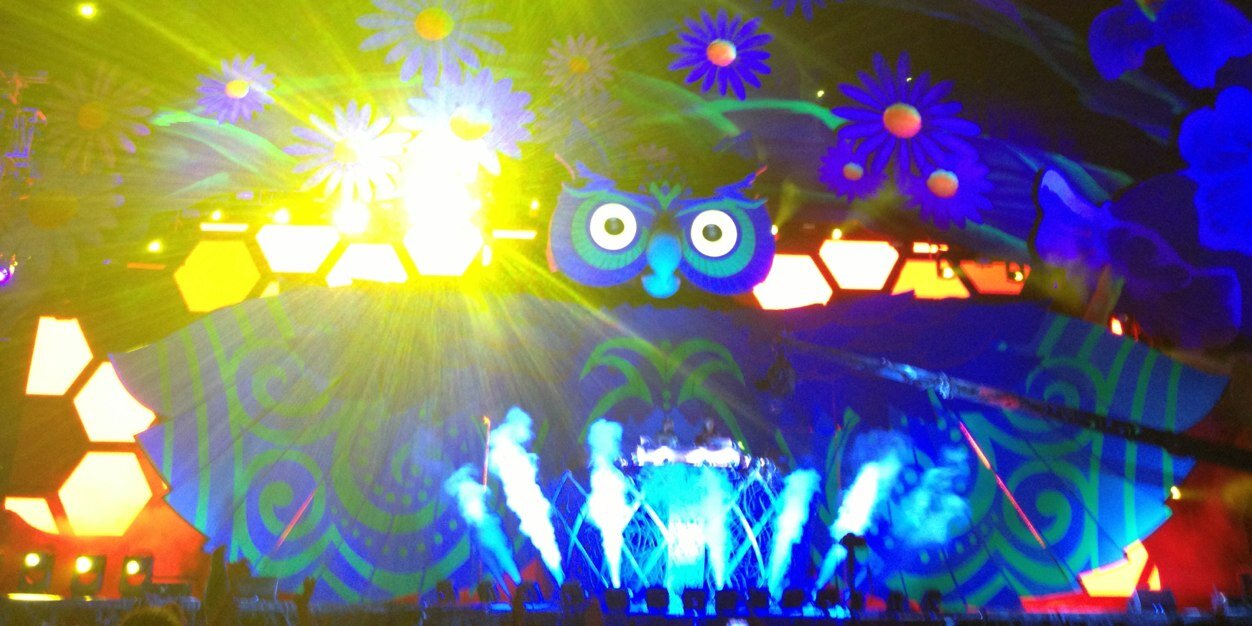 charliebytes's profile banner image