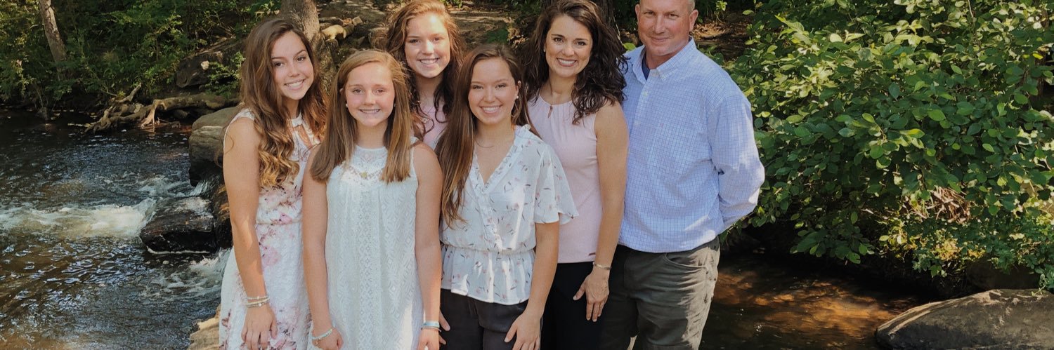 Laynie Benefield banner