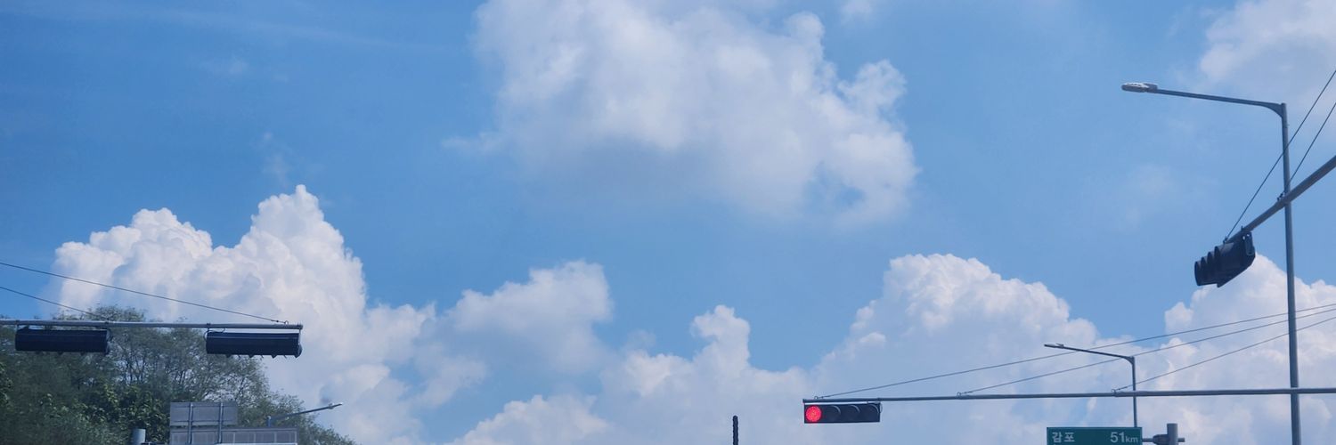 illusion_cloud's profile banner image