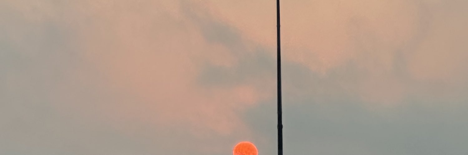 amosh1O1's profile banner image