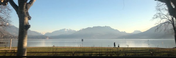 InoaVioliza Profile Banner