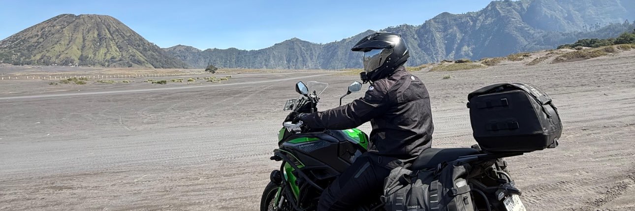 Henry Earle-A'Hern banner