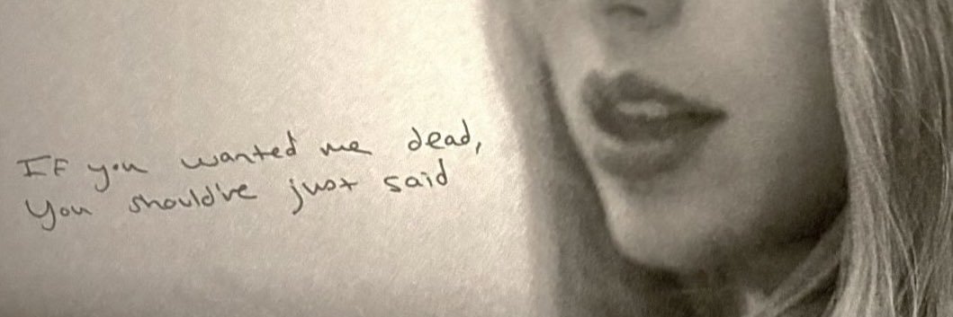 Kelly-Marie 💕 banner