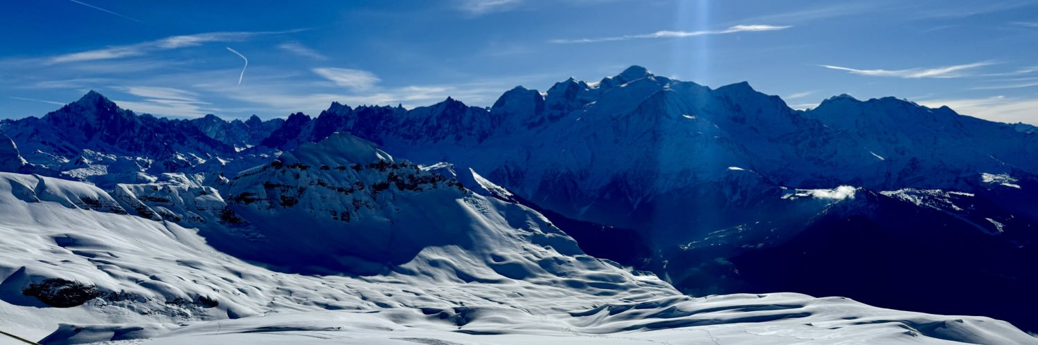 aws29's profile banner image