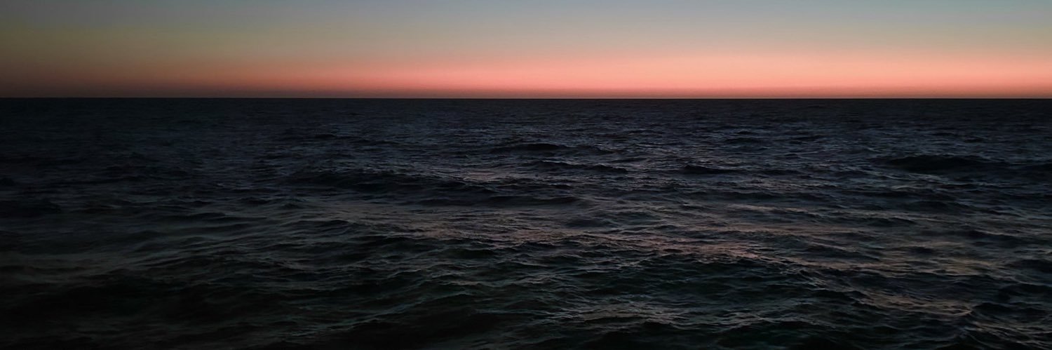 emreozdeen's profile banner image