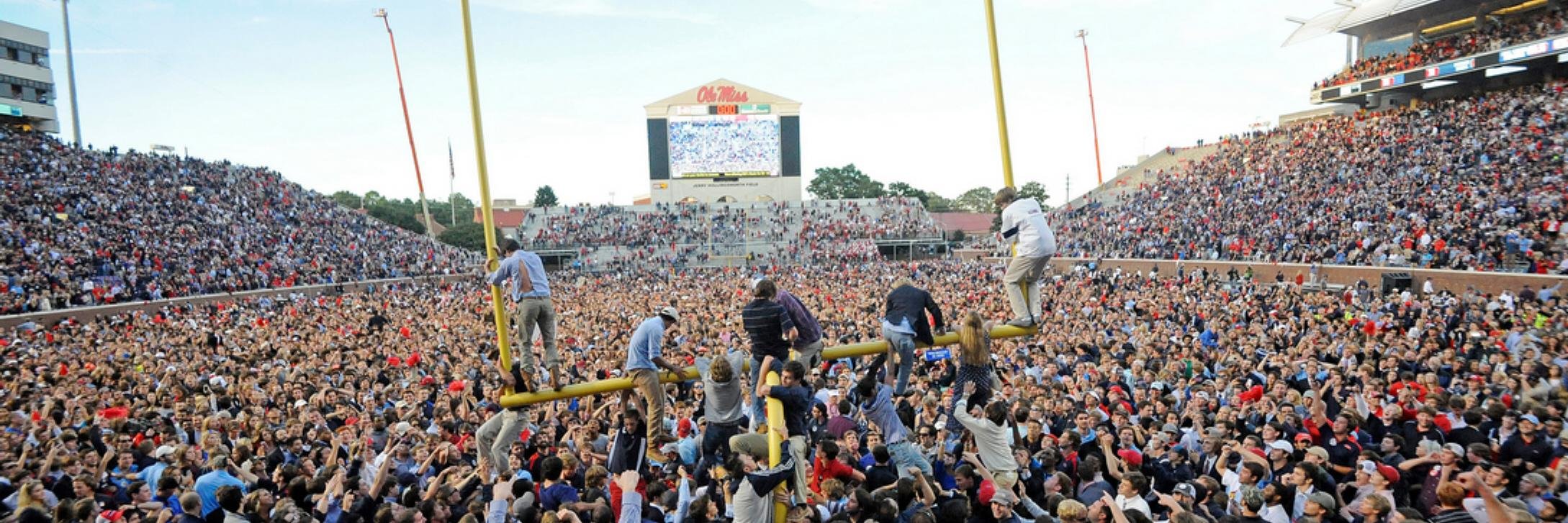 Tommy Thompson banner