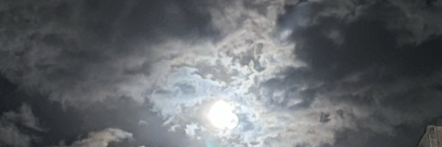 _EecceE's profile banner image