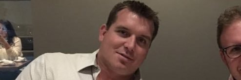 ReaneyLes's profile banner image