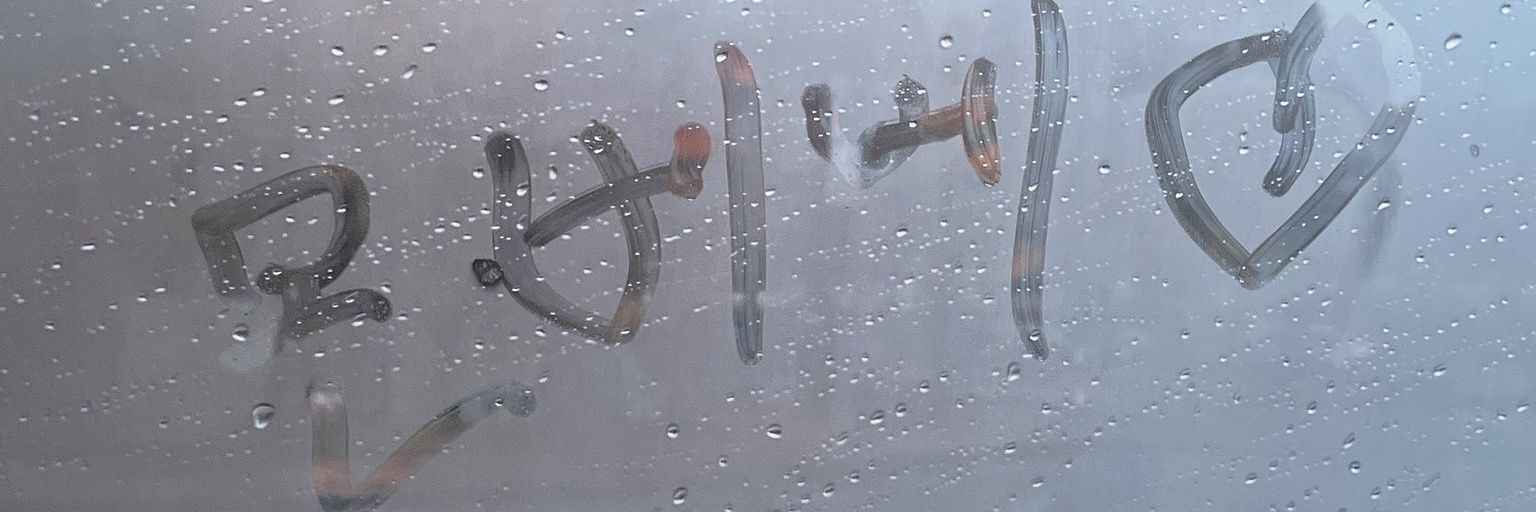 tiatinybebe's profile banner image