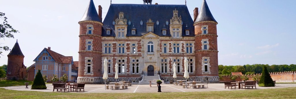 ChateaudeTilly banner